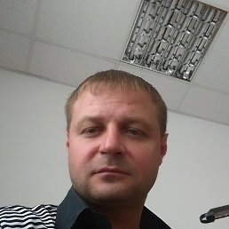 Ruslan, 45,  