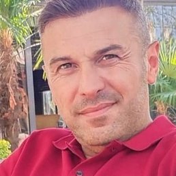 Leon, ����, 42 ����