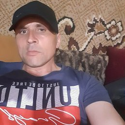 Colea, 38, 