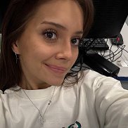 Alena, 20 , 
