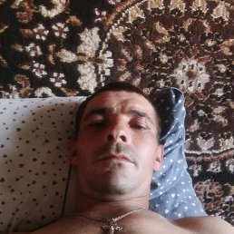 Igor, 33, 