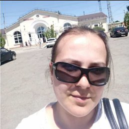 Лариса, 32, Красный Луч, Луганская область