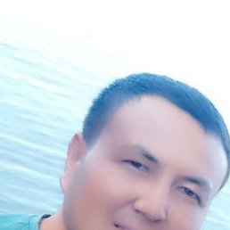 Ruslan, 29, 