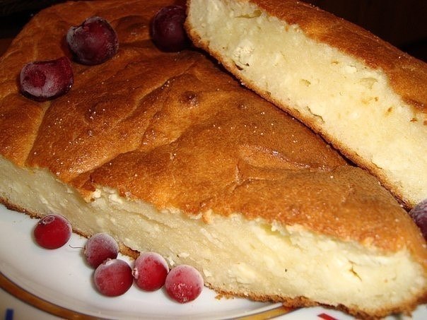 ТВОРОЖНАЯ ЗАПЕКАНКА КАК В ДЕТСКОМ САДУ . Ингредиенты: 500 г. творога; 100 г. сахара; 100 г. манки; ...