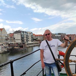 Ivo, 47, 