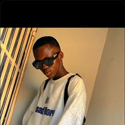 Adama, , 18 