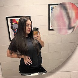 Valeria, , 29 