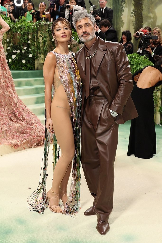  ,       #metgala - 6