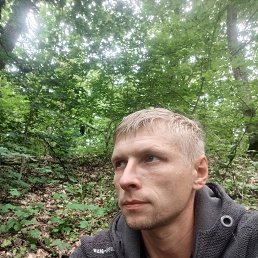 ������ �������, 34 ����, �����������