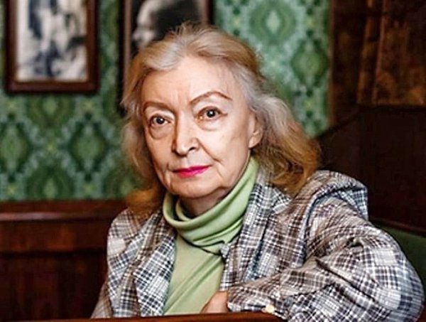 Лидия Вертинская — советская и российская актриса, художник. 101 год со дня рождения. Одна из самых ... - 2