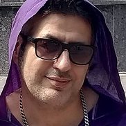 ר, 49 , 