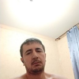 Umid Nazarov, 42, -