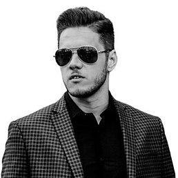 �������, ����, 33 ����