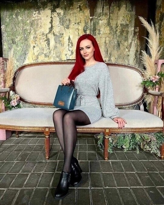 Марина Добровольская - красноволосая блогерша - тиктокерша, которая доводит до бешенства женщин. А ... - 4