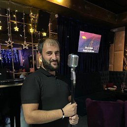 Garik, 37, 