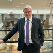 �������, 65 ���, �����������