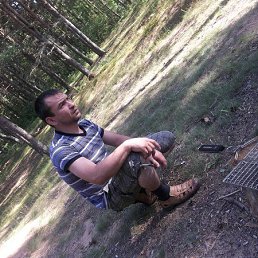 IGOR, 39, 