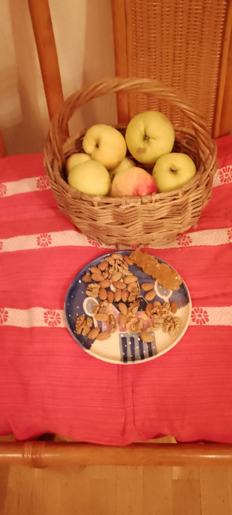 ������� ���������� - 28 �������� 2025 � 11:06