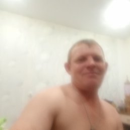  , , 37  -  4  2025