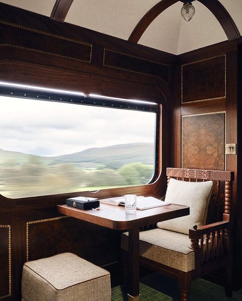 Royal Scotsman — это не просто способ путешествия, а настоящая интерьерная легенда на колёсах. К ... - 2