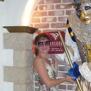 �������, 44 ����, ���