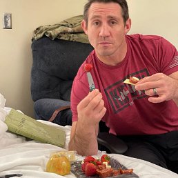 Dalton ken, 45, 