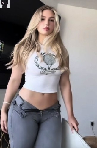 Онa хopoшa нe тoлькo в иcкуccтвe