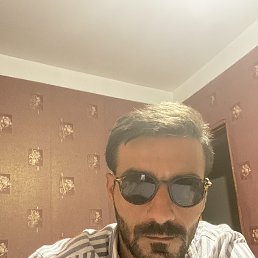 ���� George, �������, 34 ���� - ��������� 13 ������� 2026