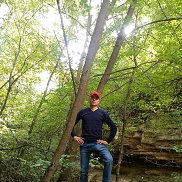 Petru, 32 , 