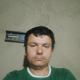 Alijon, 29, 