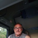  , , 49  -  10  2025    