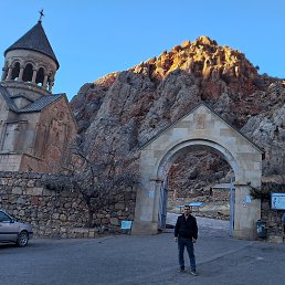 Artyom, 39, 