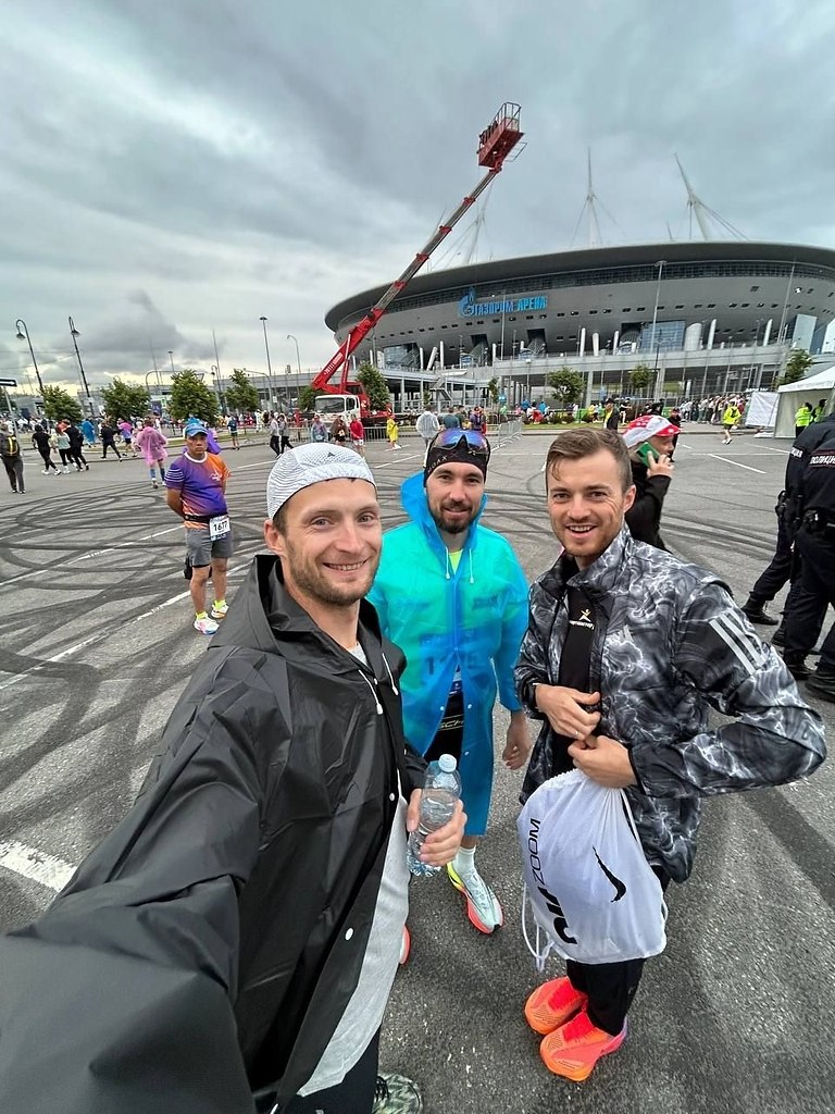 С днем рождения, Антон Бабиков! Сегодня российскому биатлонисту, чемпиону мира исполнилось 34 года. - 3