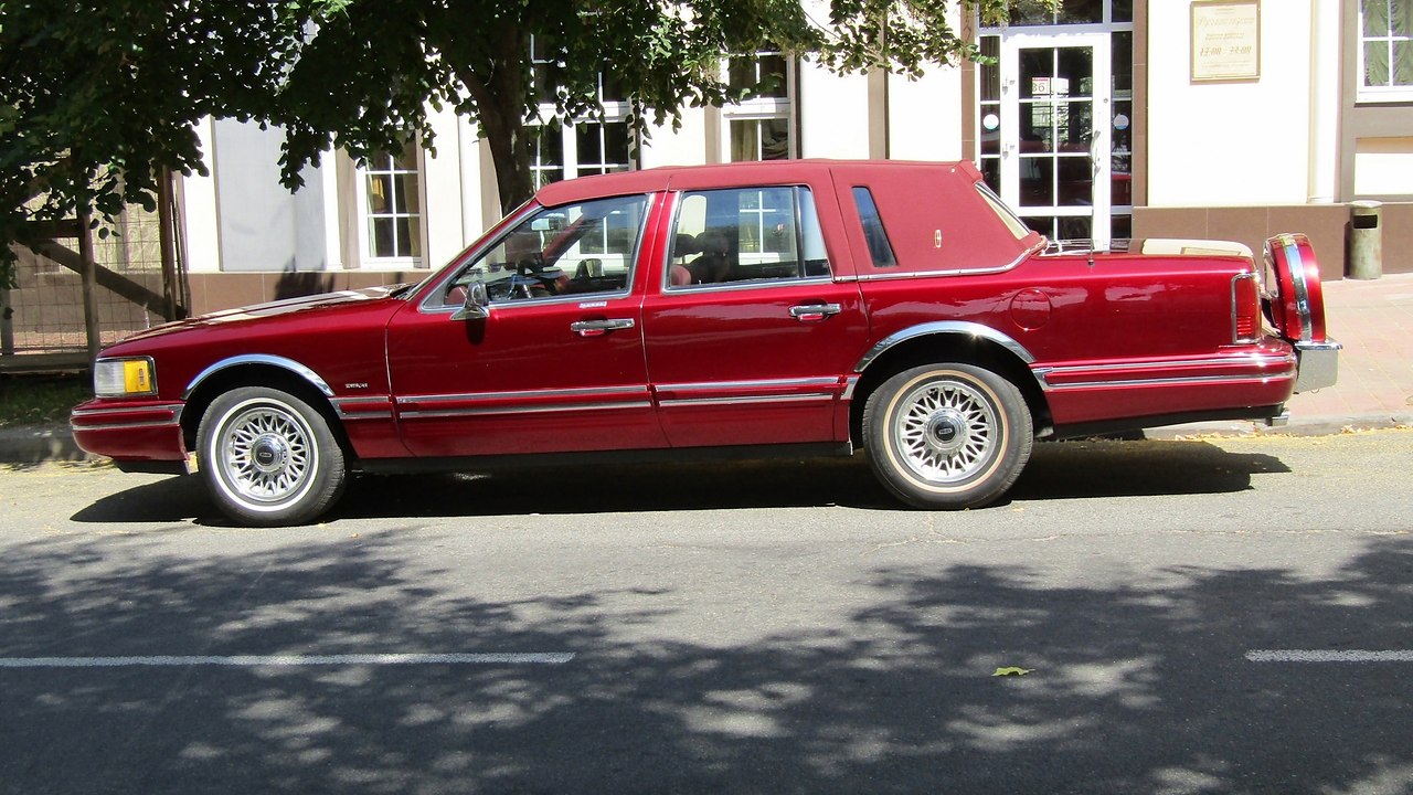  90- -    1992 V8- 4,6  -,     ... - 2