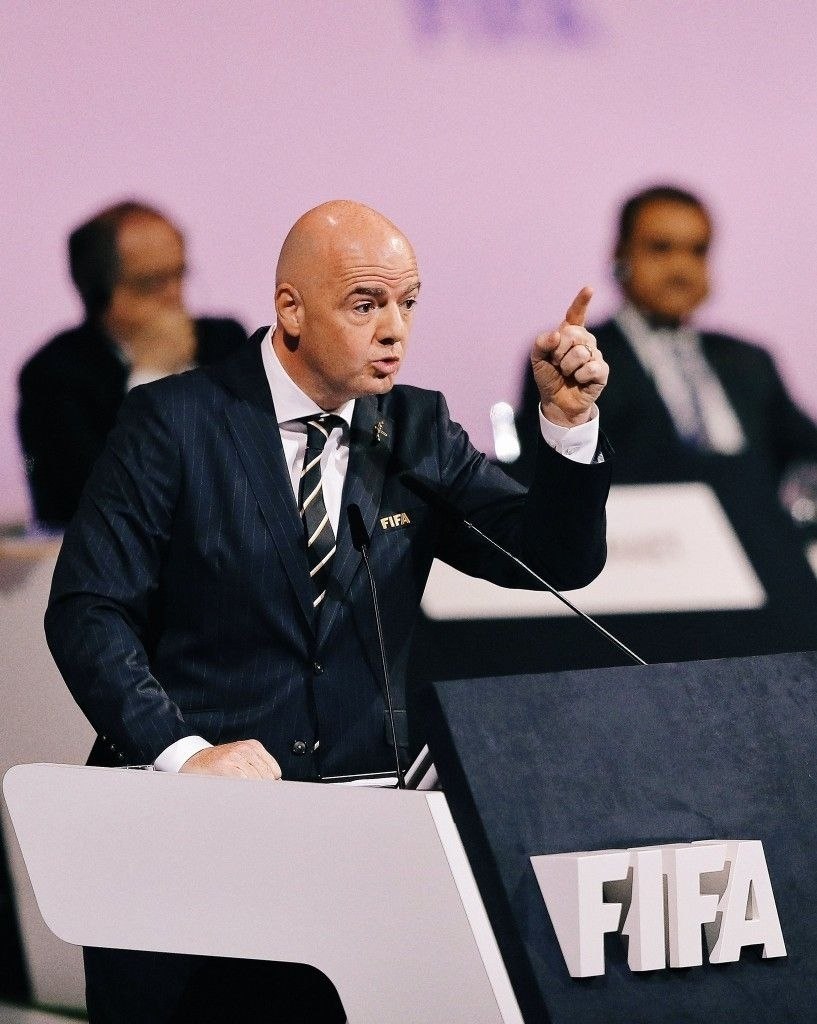 FIFA        . ,   ...